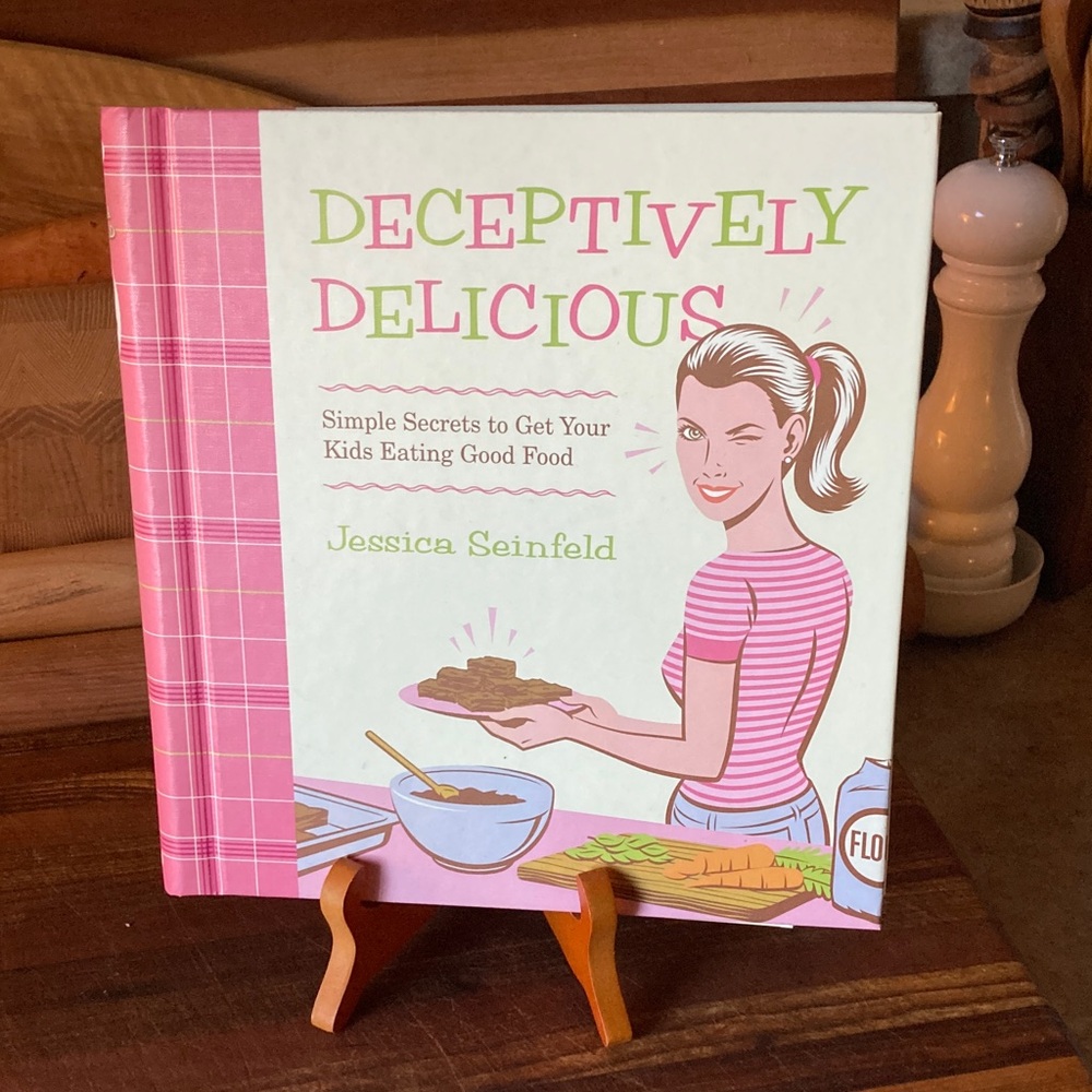 Deceptively Delicious Cookbook by - Pink and White Cover